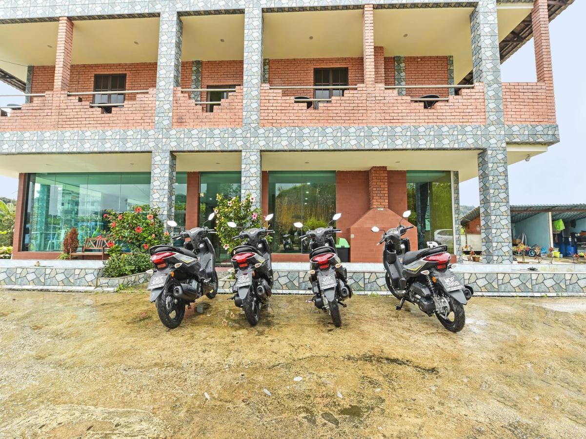 Oyo 90722 D'Puncak Hotel Cameron Highlands Dış mekan fotoğraf