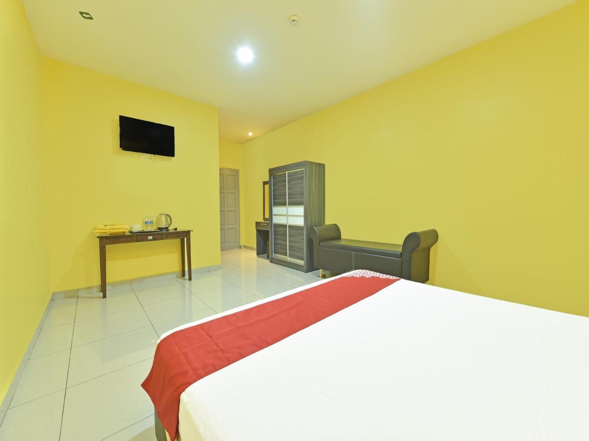 Oyo 90722 D'Puncak Hotel Cameron Highlands Dış mekan fotoğraf