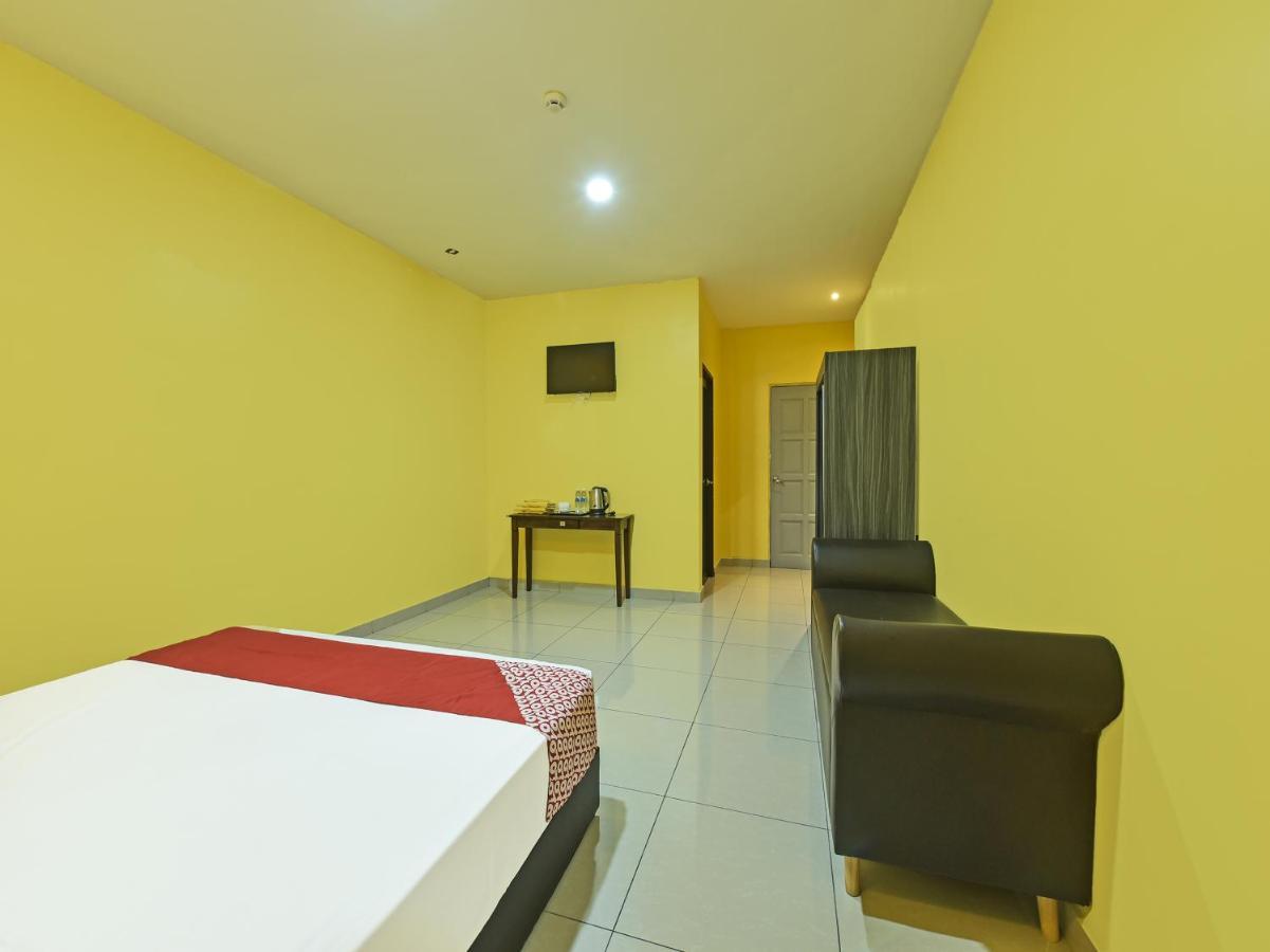Oyo 90722 D'Puncak Hotel Cameron Highlands Dış mekan fotoğraf