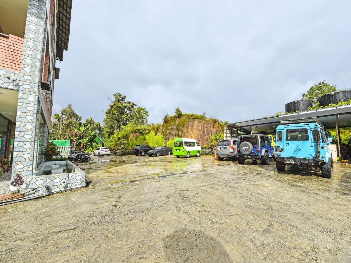 Oyo 90722 D'Puncak Hotel Cameron Highlands Dış mekan fotoğraf