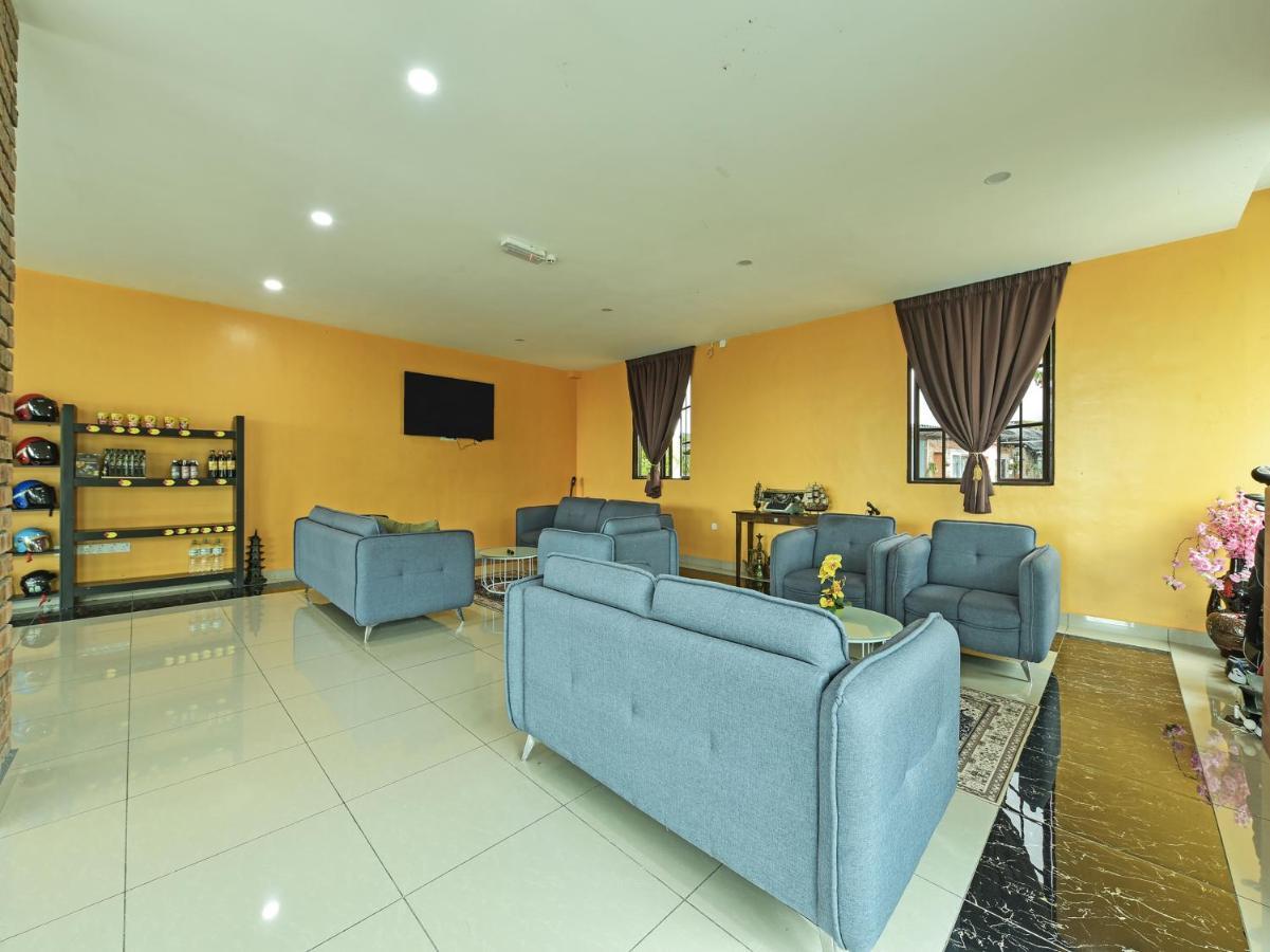 Oyo 90722 D'Puncak Hotel Cameron Highlands Dış mekan fotoğraf