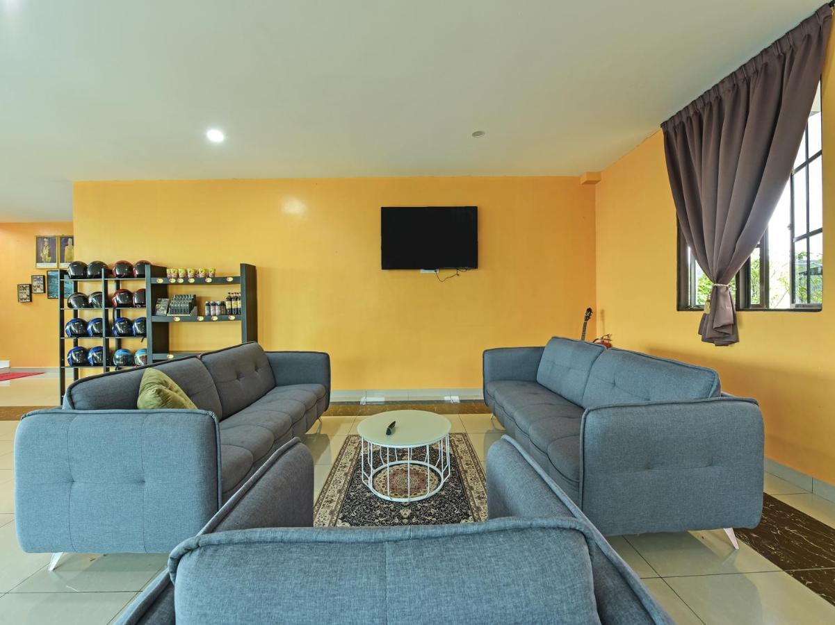 Oyo 90722 D'Puncak Hotel Cameron Highlands Dış mekan fotoğraf